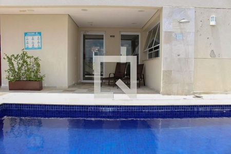 Studio para alugar com 30m², 1 quarto e sem vaga Studio para alugar com 30m², 1 quarto e sem vagaÁrea comum - Piscina