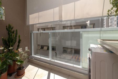 Studio para alugar com 30m², 1 quarto e sem vaga Studio para alugar com 30m², 1 quarto e sem vagaVaranda