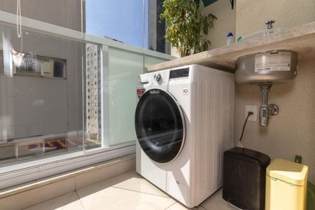 Studio para alugar com 30m², 1 quarto e sem vaga Studio para alugar com 30m², 1 quarto e sem vagaVaranda