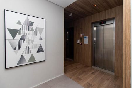 Apartamento para alugar com 26m², 1 quarto e sem vaga Apartamento para alugar com 26m², 1 quarto e sem vagaHall dos elevadores