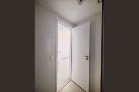 Banheiro de casa de condomínio para alugar com 1 quarto, 26m² em Tucuruvi, São Paulo