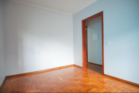 Casa para alugar com 180m², 2 quartos e 5 vagasSala