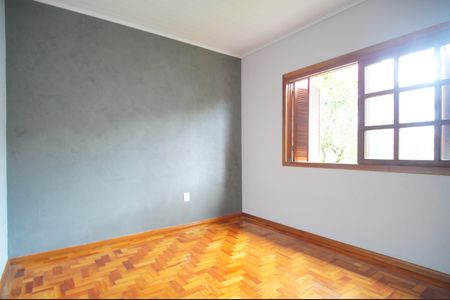 Casa para alugar com 180m², 2 quartos e 5 vagasQuarto