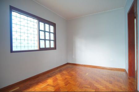 Casa para alugar com 2 quartos, 180m² em Piratini, Sapucaia do Sul