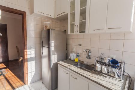 Cozinha de apartamento à venda com 3 quartos, 65m² em Nova Floresta, Belo Horizonte