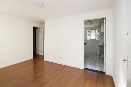 Entrada de apartamento para alugar com 2 quartos, 52m² em Jardim da Gloria, Cotia