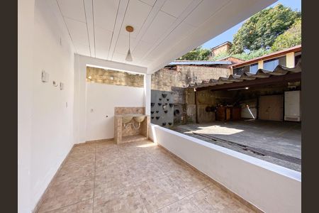 Casa para alugar com 150m², 3 quartos e 2 vagas Casa para alugar com 150m², 3 quartos e 2 vagasÁrea externa