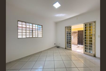 Casa para alugar com 3 quartos, 150m² em Pindorama, Belo Horizonte