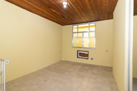Hall de casa de condomínio para alugar com 1 quarto, 68m² em Osvaldo Cruz, Rio de Janeiro