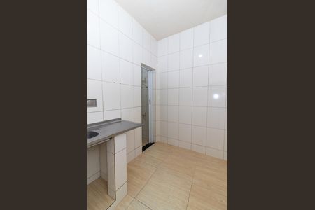 Cozinha de casa de condomínio para alugar com 1 quarto, 68m² em Osvaldo Cruz, Rio de Janeiro