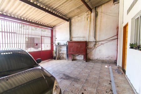 Garagem de casa para alugar com 3 quartos, 120m² em Jardim Nossa Senhora do Carmo, São Paulo