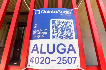 Placa de casa para alugar com 3 quartos, 120m² em Jardim Nossa Senhora do Carmo, São Paulo