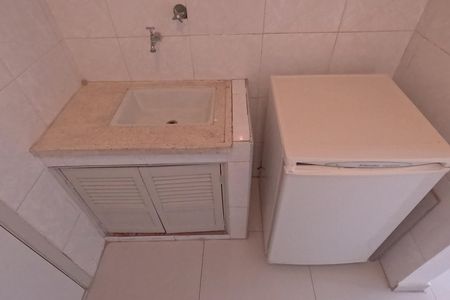 Cozinha de kitnet/studio para alugar com 1 quarto, 30m² em José Menino, Santos