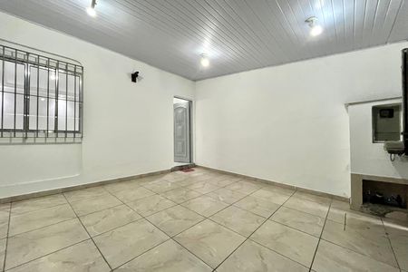 Garagem de casa para alugar com 2 quartos, 80m² em Vila Imperio, São Paulo