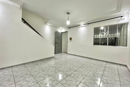 Sala de casa para alugar com 2 quartos, 80m² em Vila Imperio, São Paulo