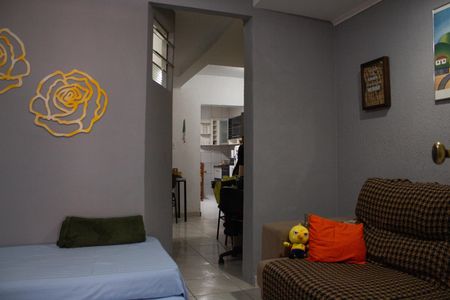 Casa para alugar com 2 quartos, 100m² em Parque Maria Helena, São Paulo