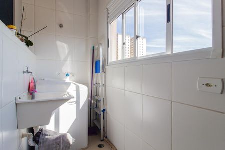 Área de serviço de apartamento à venda com 3 quartos, 83m² em Jardim Pilar, Mauá