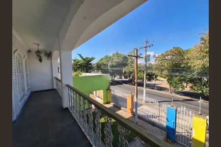 Varanda de casa para alugar com 5 quartos, 371m² em Jardim Chapadão, Campinas