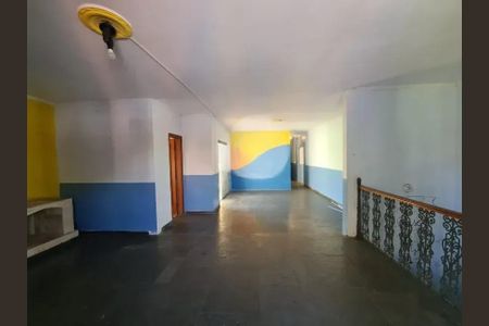 Sala de casa para alugar com 5 quartos, 371m² em Jardim Chapadão, Campinas
