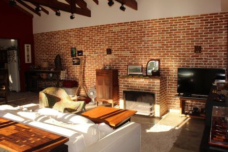Casa de condomínio para alugar com 180m², 2 quartos e 2 vagas Casa de condomínio para alugar com 180m², 2 quartos e 2 vagasSala