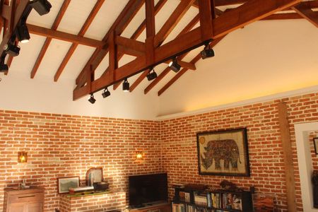 Casa de condomínio para alugar com 180m², 2 quartos e 2 vagas Casa de condomínio para alugar com 180m², 2 quartos e 2 vagasSala