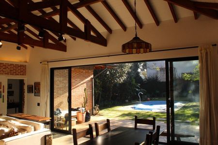 Casa de condomínio para alugar com 180m², 2 quartos e 2 vagas Casa de condomínio para alugar com 180m², 2 quartos e 2 vagasSala