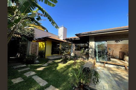 Casa de condomínio para alugar com 180m², 2 quartos e 2 vagas Casa de condomínio para alugar com 180m², 2 quartos e 2 vagasÁrea Externa