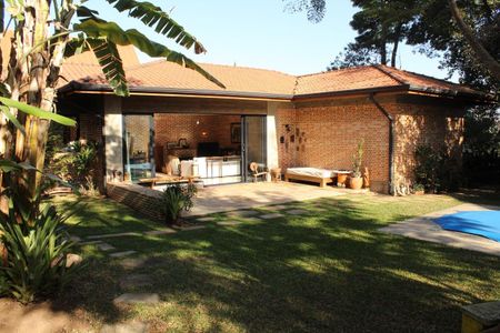 Casa de condomínio para alugar com 180m², 2 quartos e 2 vagas Casa de condomínio para alugar com 180m², 2 quartos e 2 vagasÁrea Externa