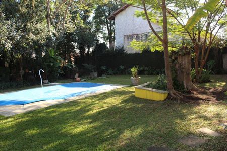 Casa de condomínio para alugar com 180m², 2 quartos e 2 vagas Casa de condomínio para alugar com 180m², 2 quartos e 2 vagasPiscina