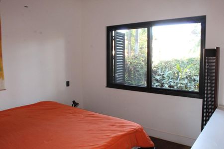 Casa de condomínio para alugar com 180m², 2 quartos e 2 vagas Casa de condomínio para alugar com 180m², 2 quartos e 2 vagasQuarto