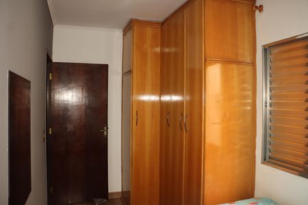 Casa à venda com 3 quartos, 277m² em Jardim Tiete, São Paulo