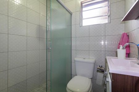 Banheiro de casa à venda com 5 quartos, 232m² em Jardim Maringa, São Paulo