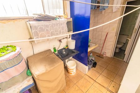 Área de serviço de casa à venda com 2 quartos, 150m² em Jardim Itacolomi, São Paulo