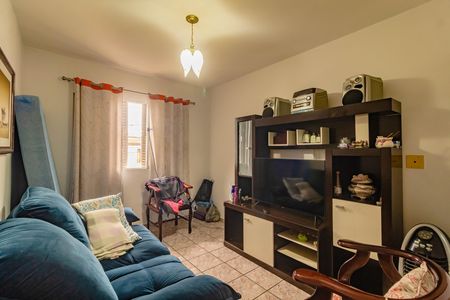 Casa à venda com 2 quartos, 150m² em Jardim Itacolomi, São Paulo