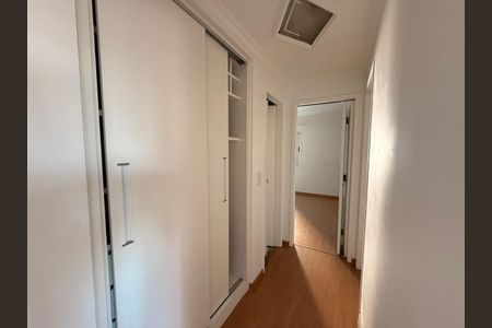 Corredor de apartamento à venda com 2 quartos, 67m² em Vila Medeiros, São Paulo