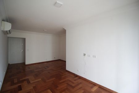 Apartamento para alugar com 3 quartos, 76m² em Vila Olímpia, São Paulo