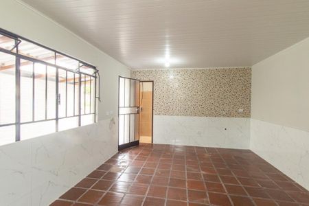 Sala/Quarto/Cozinha de casa para alugar com 1 quarto, 50m² em Xaxim, Curitiba