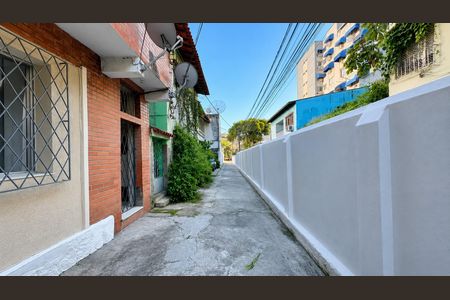 Área externa de casa de condomínio à venda com 2 quartos, 80m² em Santa Rosa, Niterói