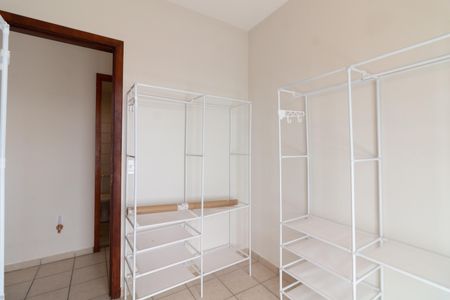 Quarto 1 de apartamento para alugar com 2 quartos, 65m² em Vila Gomes, São Paulo