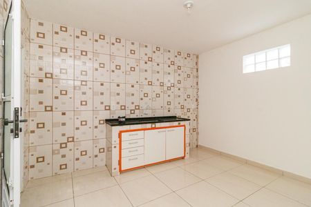 Cozinha de casa para alugar com 1 quarto, 50m² em Jardim Brasil (zona Norte), São Paulo