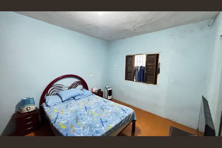 Quarto 1 de casa à venda com 2 quartos, 150m² em Vila Linda, Santo André