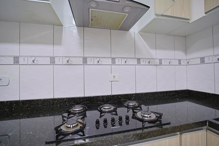 Cozinha de casa de condomínio para alugar com 3 quartos, 150m² em Vila Ré, São Paulo