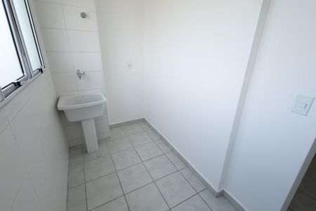 Apartamento para alugar com 68m², 2 quartos e 1 vaga Apartamento para alugar com 68m², 2 quartos e 1 vagaÁrea de Serviço