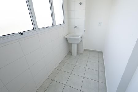 Apartamento para alugar com 68m², 2 quartos e 1 vaga Apartamento para alugar com 68m², 2 quartos e 1 vagaÁrea de Serviço