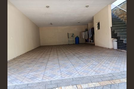 Garagem de casa para alugar com 3 quartos, 170m² em Vila Isolina Mazzei, São Paulo