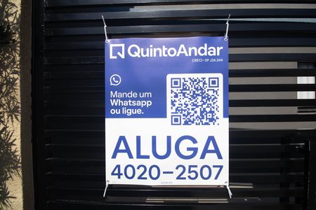 Placa  de apartamento para alugar com 2 quartos, 50m² em Vila Germinal, São Paulo
