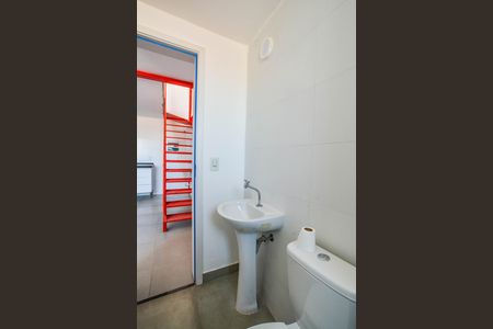 Banheiro de apartamento para alugar com 1 quarto, 52m² em Santa Terezinha, Santo André