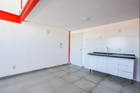 Cozinha e Área de Serviço de apartamento para alugar com 1 quarto, 52m² em Santa Terezinha, Santo André