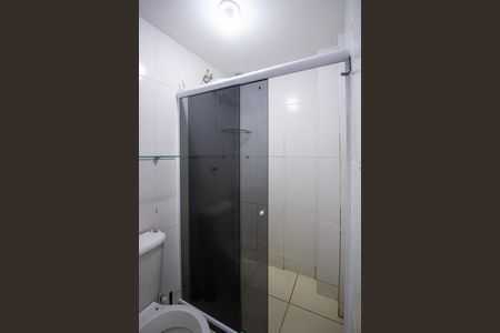 Banheiro de apartamento para alugar com 1 quarto, 145m² em Paraíso, São Gonçalo