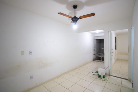 Sala de apartamento para alugar com 1 quarto, 145m² em Paraíso, São Gonçalo